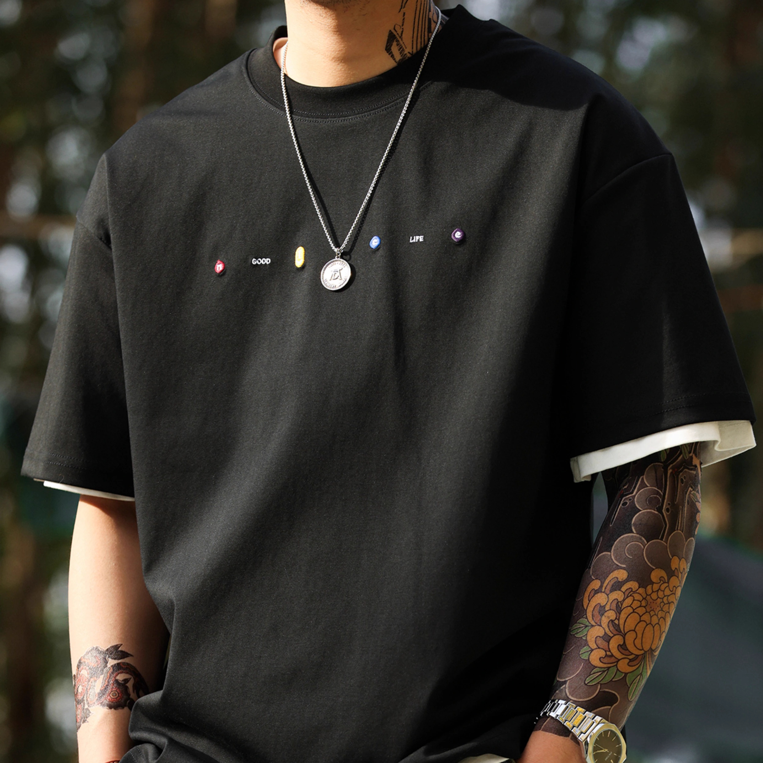 American casual embroidered men's loose and simple round neck short sleeved T-shirt