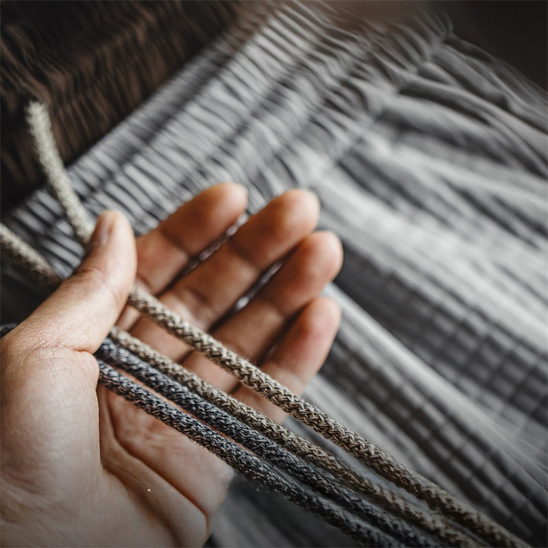 Maden casual three-dimensional small checkered silhouette shorts with a textured anti wrinkle straight leg quarterback pants