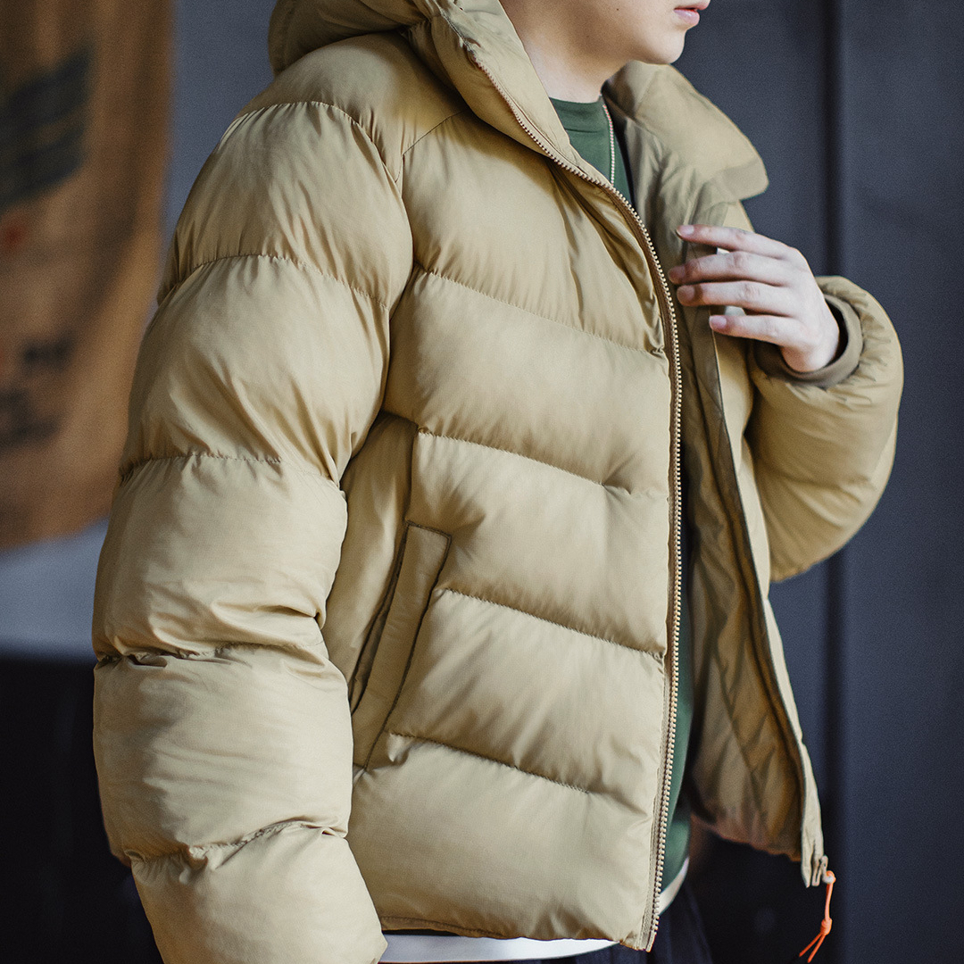 American Style Hooded Stand Up Collar Mountain Style Outdoor Short Jacket