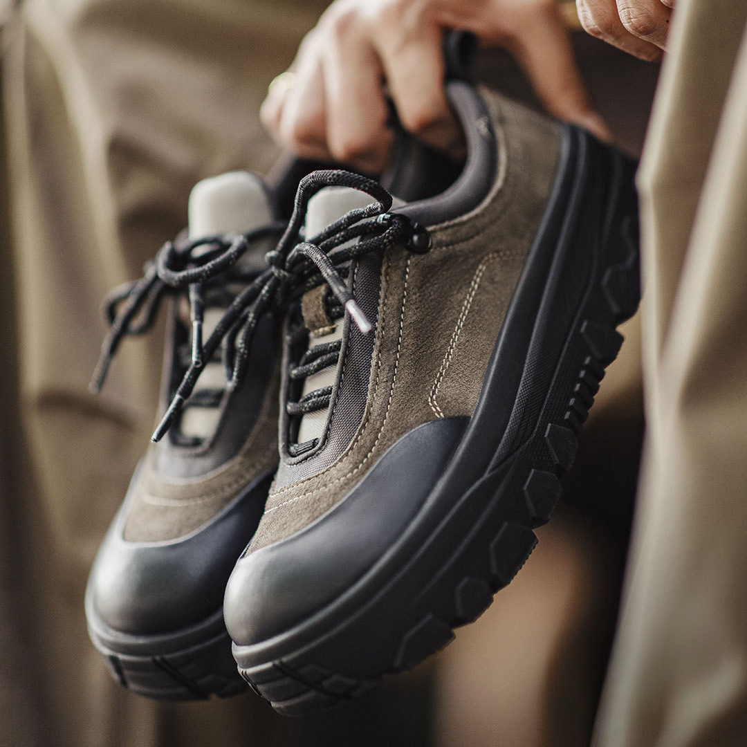 Retro Mountain Style New Men'S Thick Soled Height Increasing Sports And Leisure Shoes