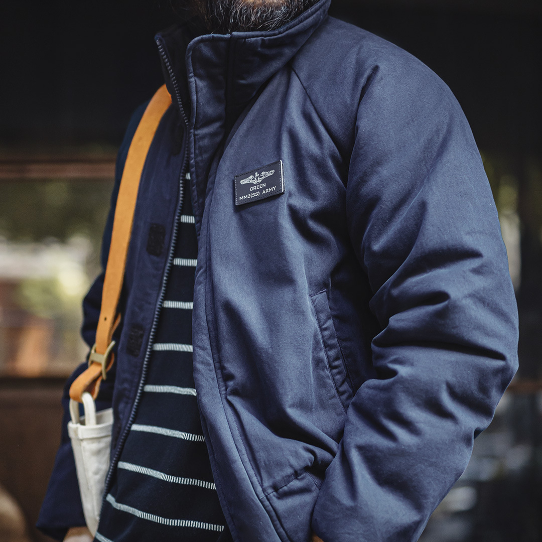 American Navy Blue Stand up Collar Warm Short Sleeve Cotton Jacket with Insert Shoulders