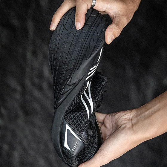 Men's summer breathable mesh sports thin soled commuting casual shoes