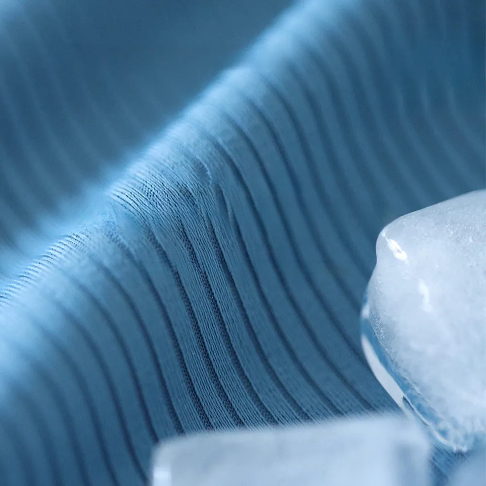 Maden Leisure Two Needle Technology Ice Thin Vertical Pattern Pit Stripe Breathable Loose T-shirt