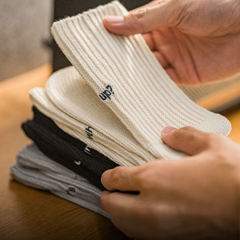 Maden retro thick thread embroidered knitted mid tube socks black sports breathable combed cotton long socks