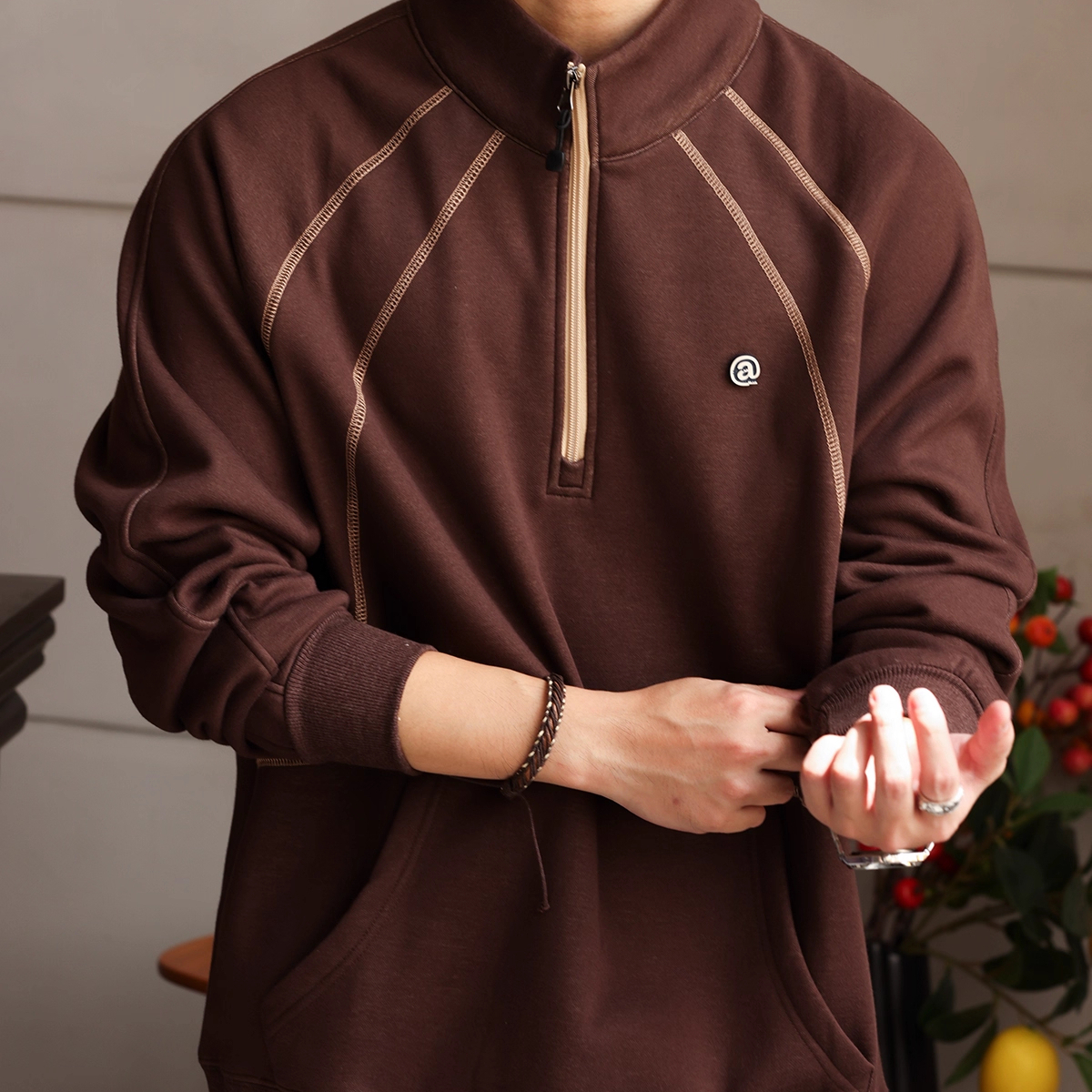 American Retro Design Style Stand Up Collar Men'S Contrasting Half Zip Top