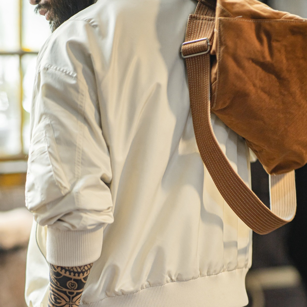 American casual white L2B nylon thin pilot jacket