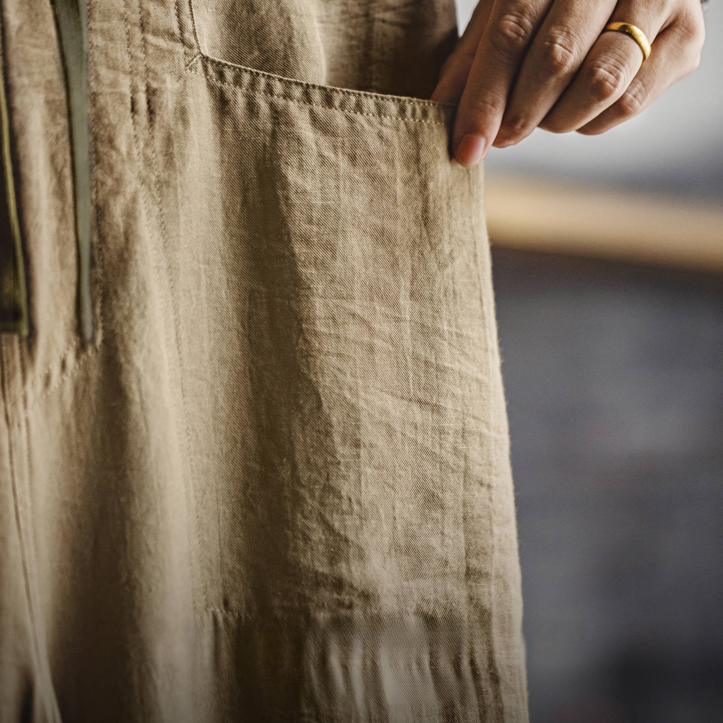 Old money style thin hanging Lyocell Tencel linen long pants