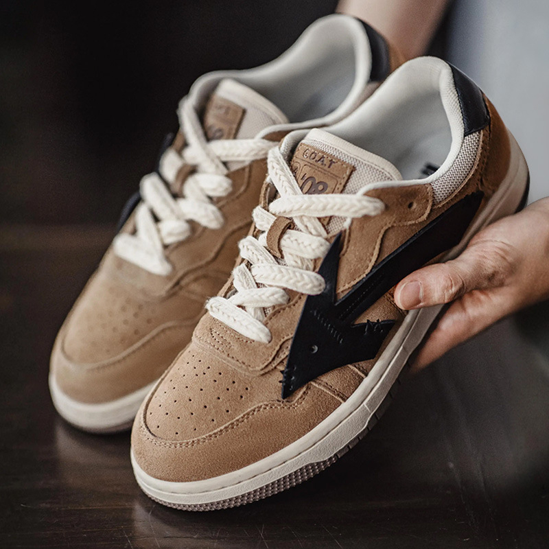 Maden retro design trendy shoes, low cut breathable casual sports retro versatile board shoes