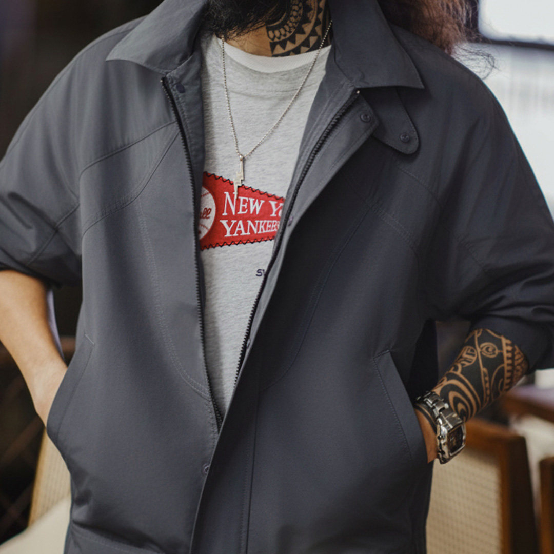 American Functional Style Stand Up Collar Sports Training Waterproof Gray Thin Shirt