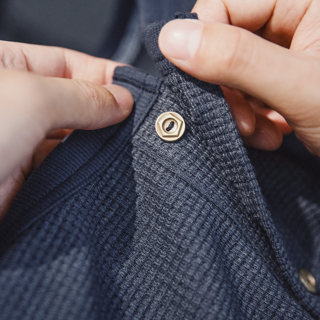 MADEN Retro Waffle Knitted Henley Shirt Slim Fit Amekaji Solid Color Long Sleeve T-shirt