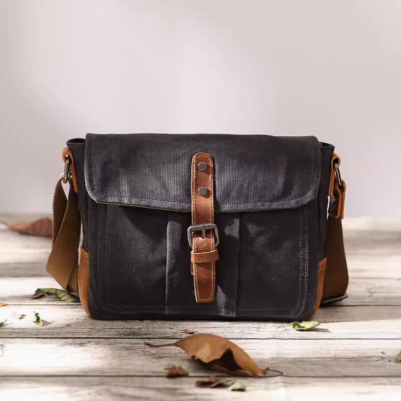 American retro style men's casual waterproof canvas crossbody bag