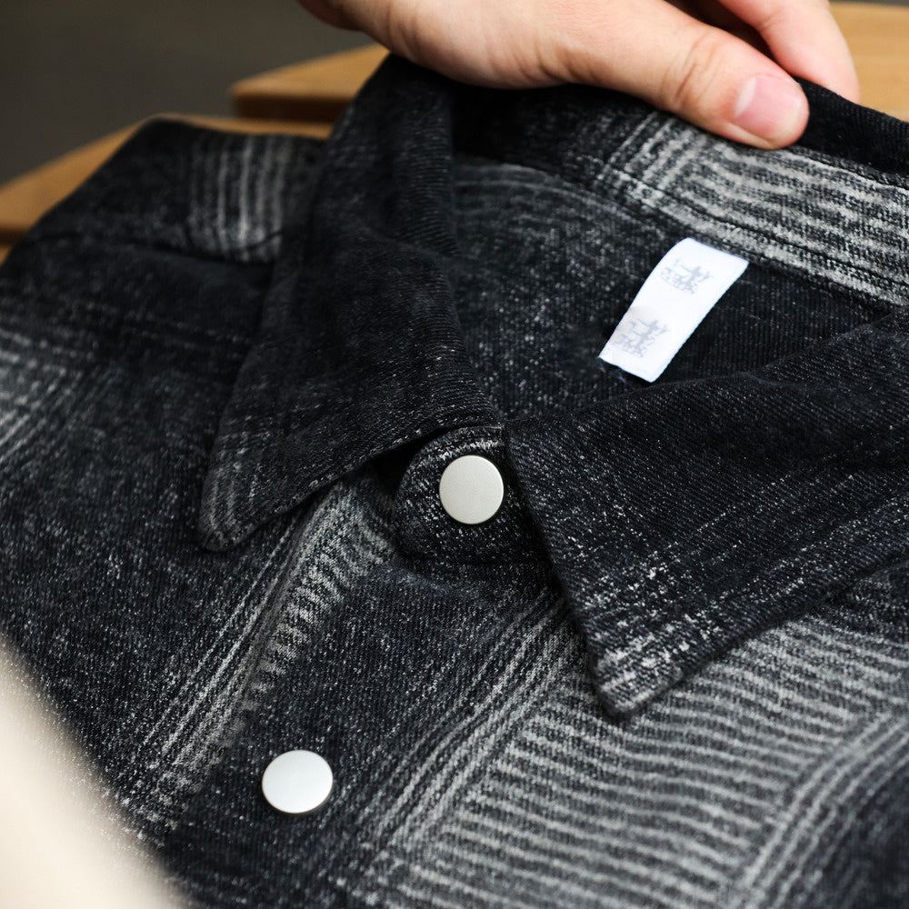 Chicano long sleeved faux woolen shirt, dyed and contrasting plaid brushed inch sweater jacket