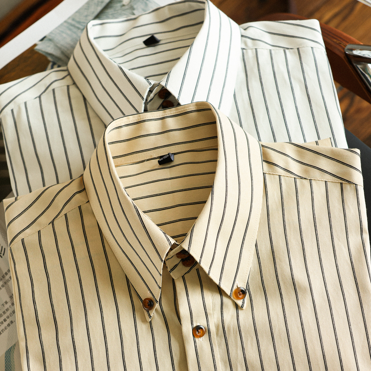 American Retro Thin Coffee Striped Men's  Slim Fit Commuting Casual Shirt