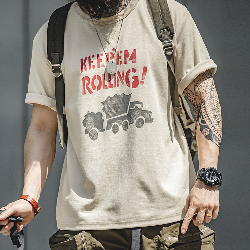 Maden Retro Graffiti Letter Printed Short sleeved T-shirt Blended Round Neck Apricot Pee