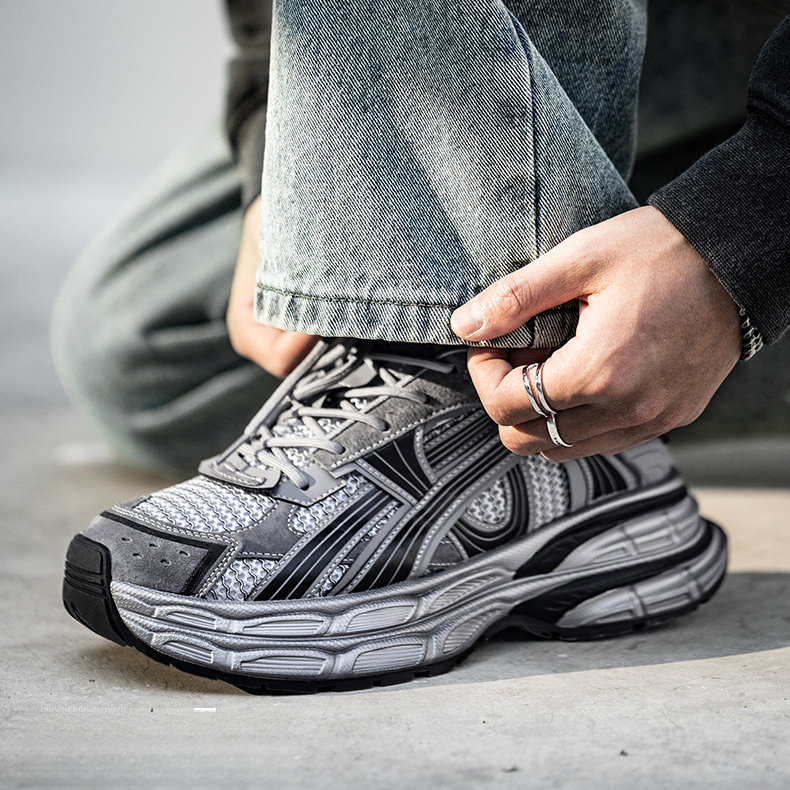 Mech Style Breathable Silver Retro Thick Soled Height Increasing Sports Shoes