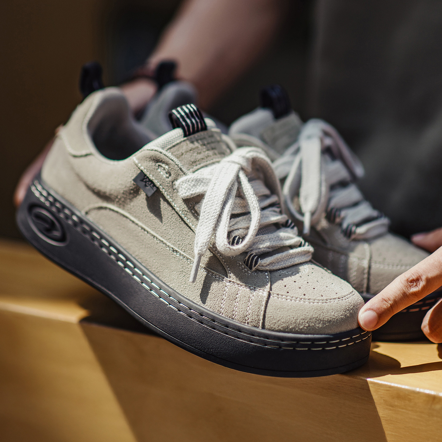 American Gray Retro Suede Low Cut Casual Shoes