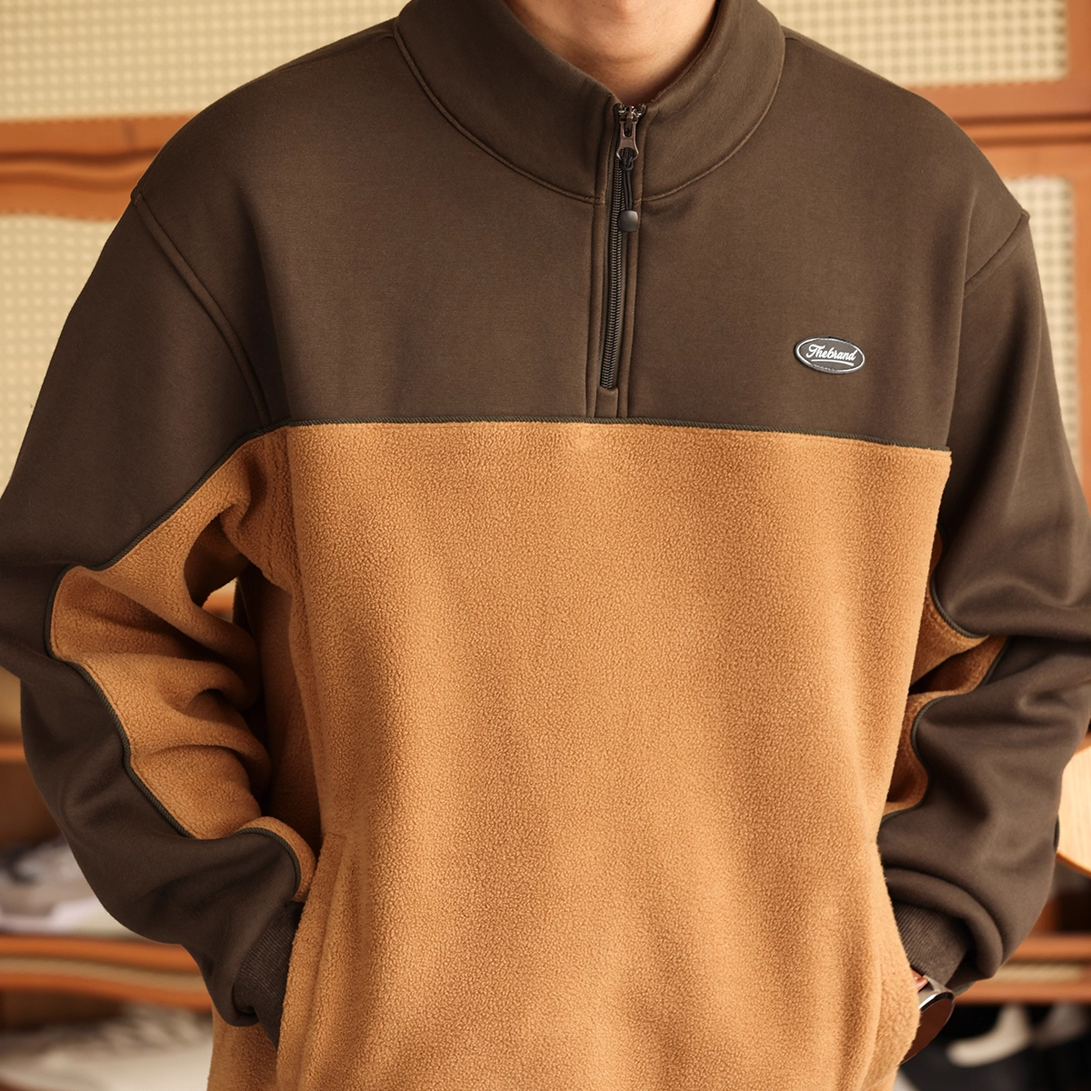 Japanese Retro Contrasting Color Spliced Fleece Men'S Thick And Warm Stand Up Collar Top