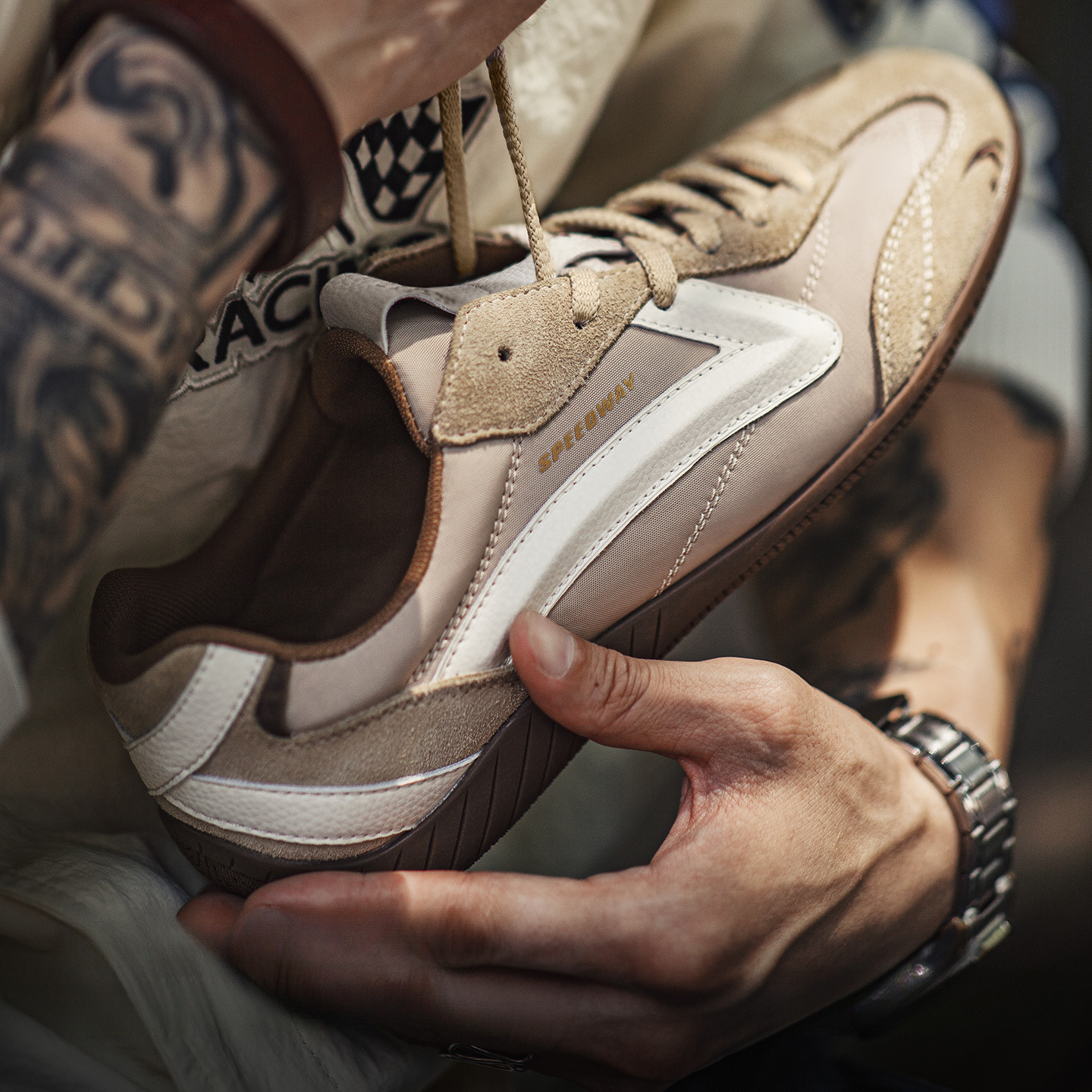 Summer new retro breathable thin soled sports and leisure shoes