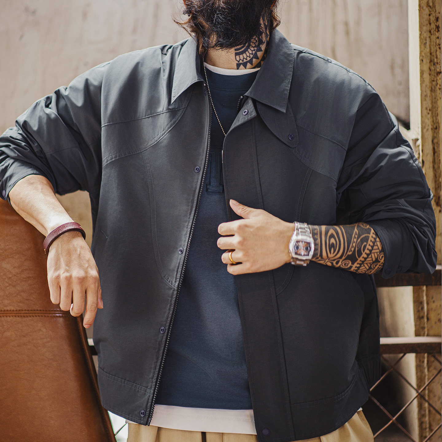 American Functional Style Stand Up Collar Sports Training Waterproof Gray Thin Shirt