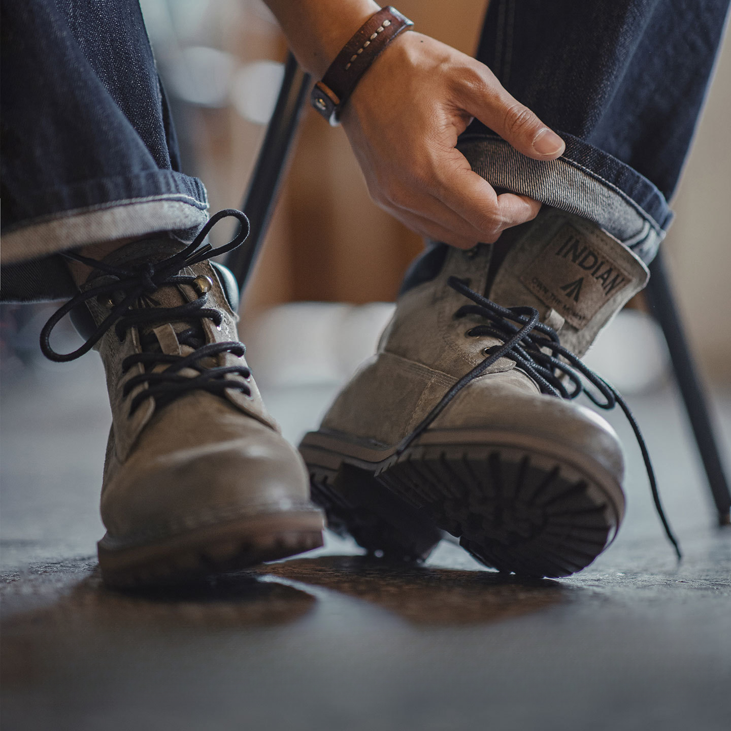 Autumn And Winter New American Retro Leather High-End Brown Mid Top Casual Boots