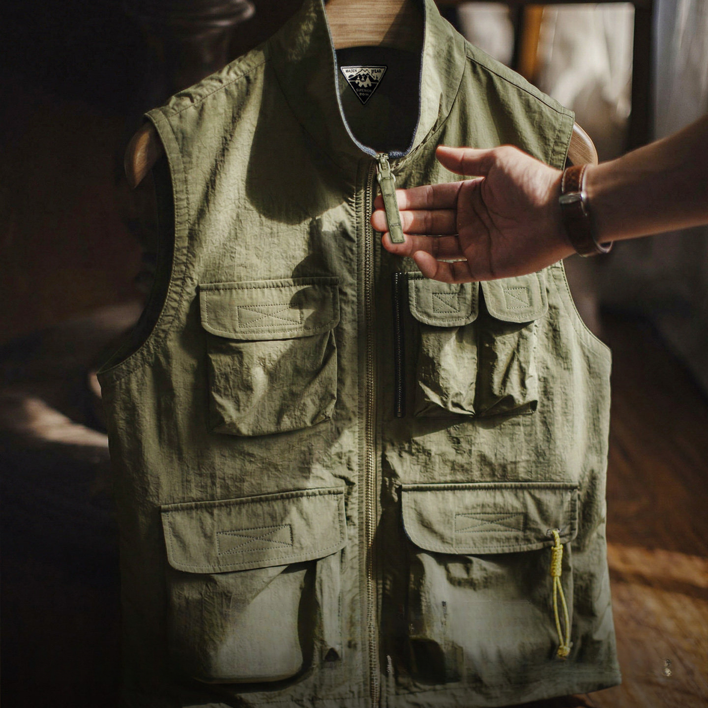 American Mountain Outdoor Military Green Gorpcore Lightweight Hiking Vest