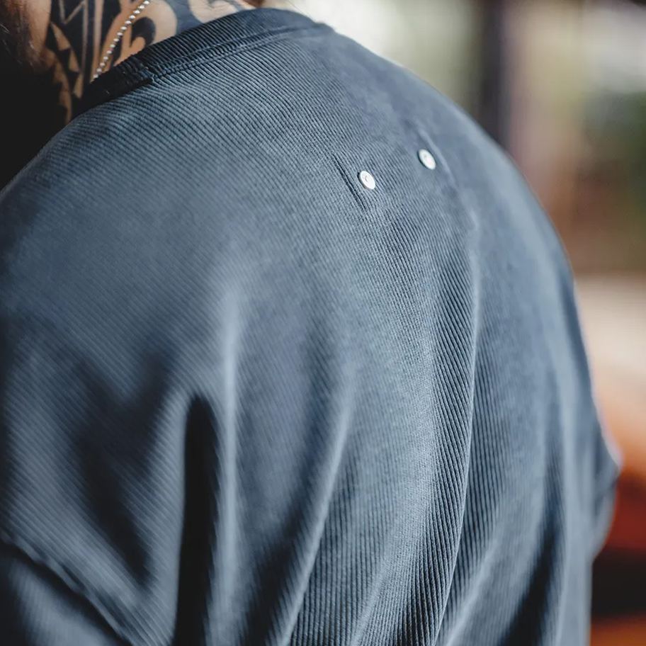 Maden Retro Heavyweight Chenille Round Neck Basic Anti Wrinkle Bottom Long sleeved T-shirt