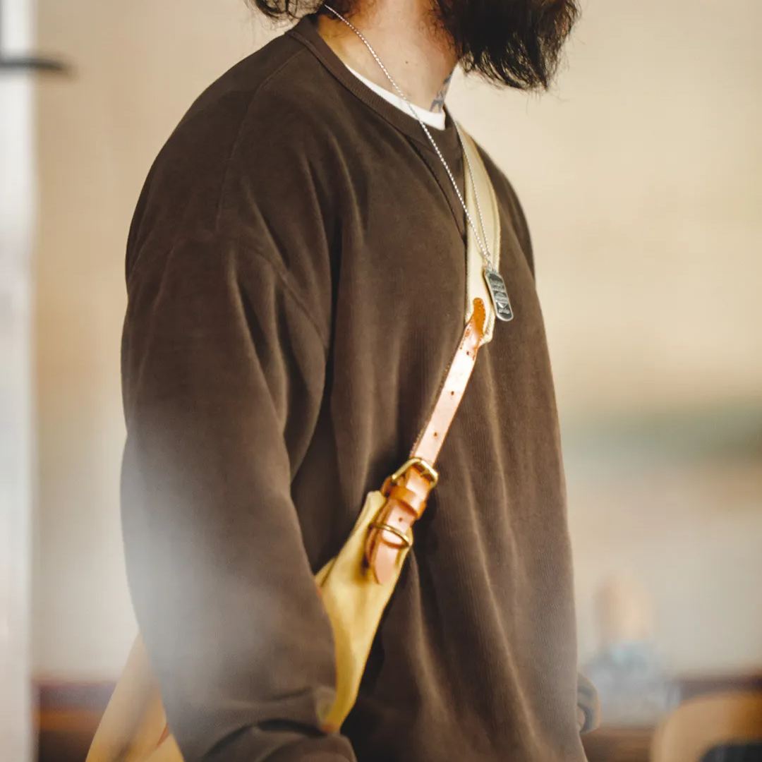 Maden Retro Heavyweight Chenille Round Neck Basic Anti Wrinkle Bottom Long sleeved T-shirt