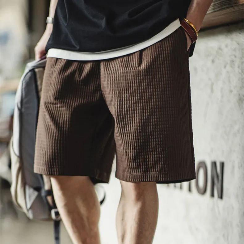 Maden casual three-dimensional small checkered silhouette shorts with a textured anti wrinkle straight leg quarterback pants