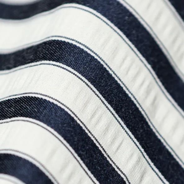 Texture based color woven striped shirt for men's casual, iron free, woven texture long sleeved shirt