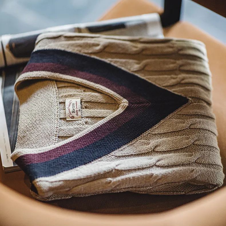 Maden Retro IVY Knitted V-neck Sweater Vest, College Style Contrast Color Twisted Flower Sleeveless Vest