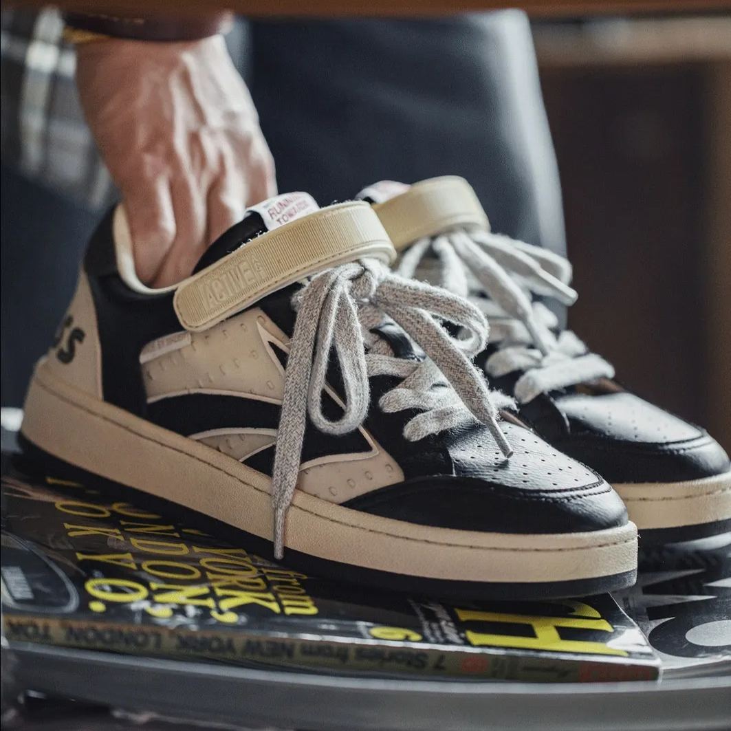 Madden Autumn New Skateboard Shoes Men's Casual Sports Street Style Versatie Shoes Breathable Flat Black and White Retro Board Shoes