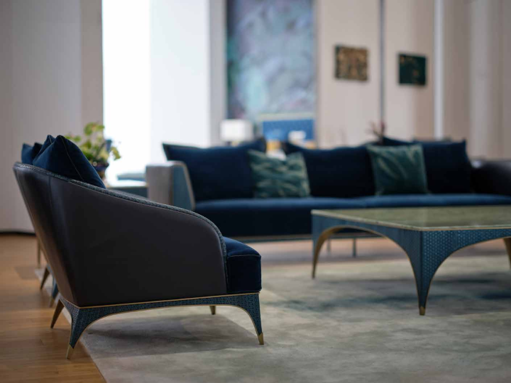 Eiffel Sofa Design