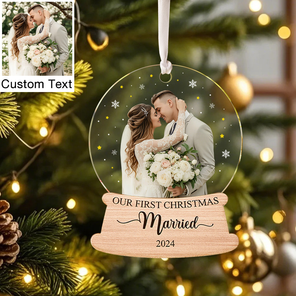First Christmas Married Ornament, Personalized Couple Ornament, Just Married Christmas Ornaments, Custom Photo Ornament, Custom Couple Gifts
