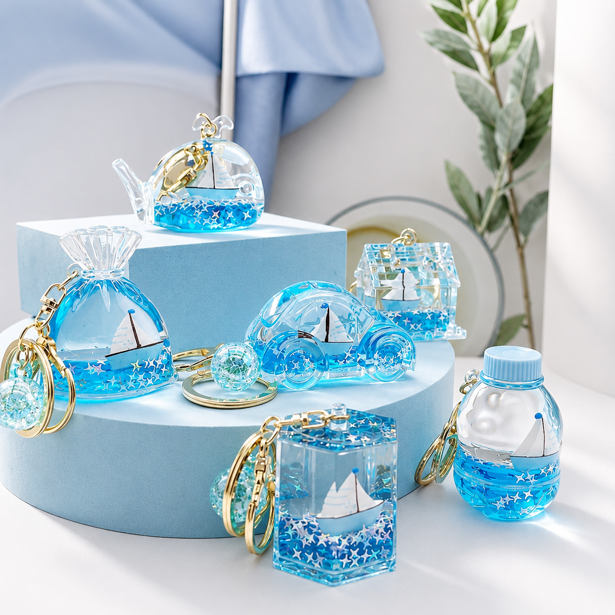 Creative Liquid Drift Bottle Ship Keychain - Nautical Sailboat in a Bottle Backpack Charm, Floating Cruise Acrylic Keychain for Back to School Essentials
