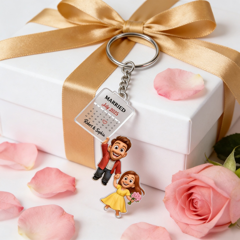 Custom Old Wedding Couple Keychain - Personalized Gifts For Couple