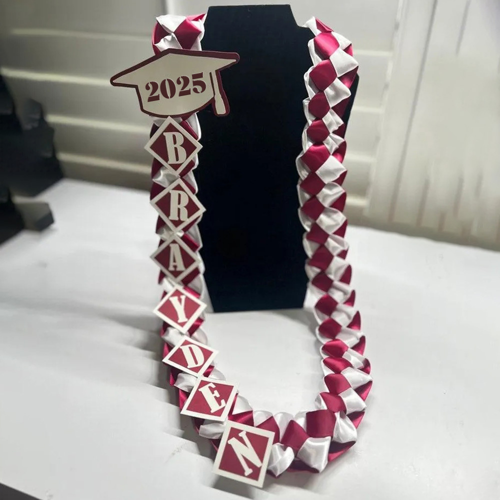 Graduation Lei 2025 Personalized/ sash