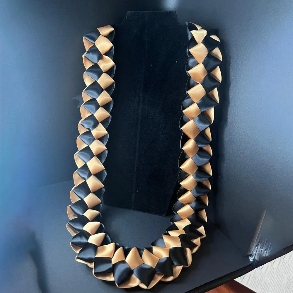 Graduation Lei 2025 Personalized/ sash