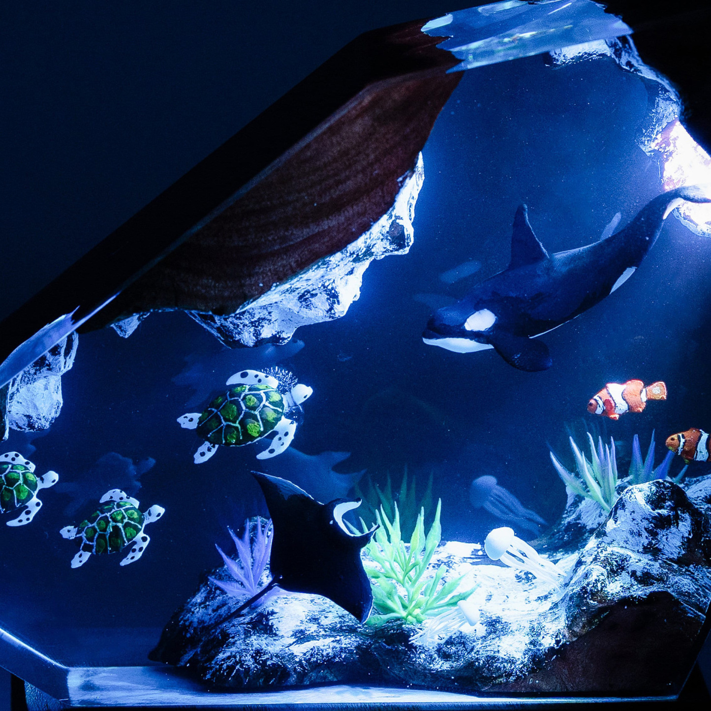 Killer Whale and Sea Turtle Resin Night Light Ocean Lamp Handmade Home Decor Special Gift Ideas