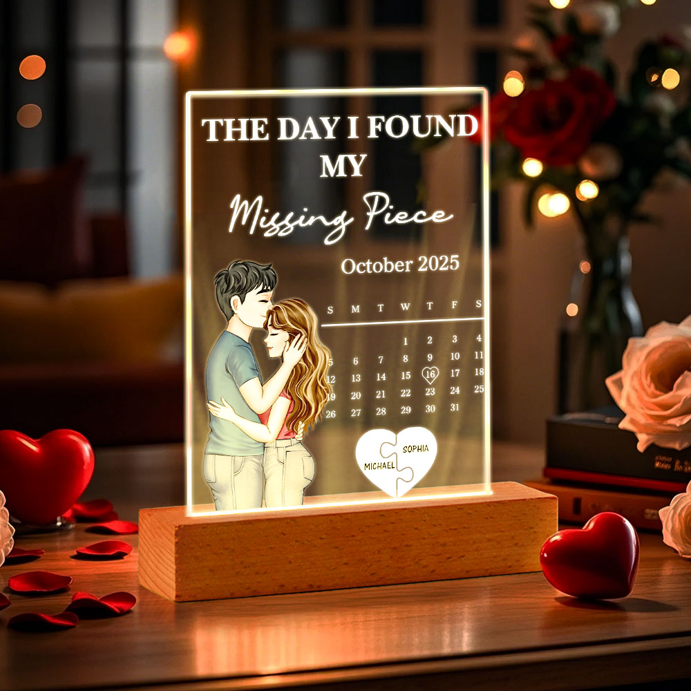 The Day I Found My Missing Piece Kissing Couples Calendar - Personalized 3D Led Light Wooden Base