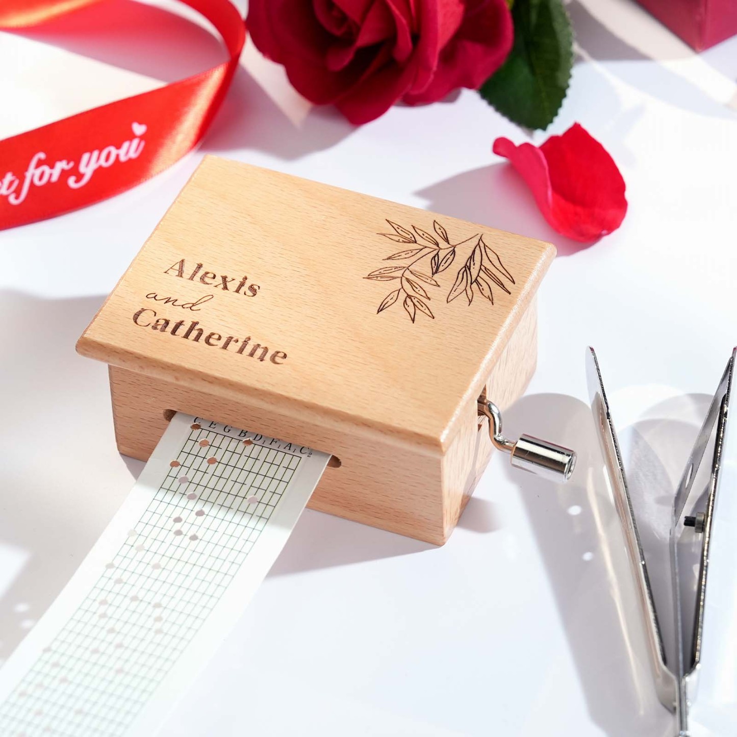 Melocraft Custom Hand Crank Paper Strip Music Box Personalized Music Box With Paper Strips Personalized Engraving
