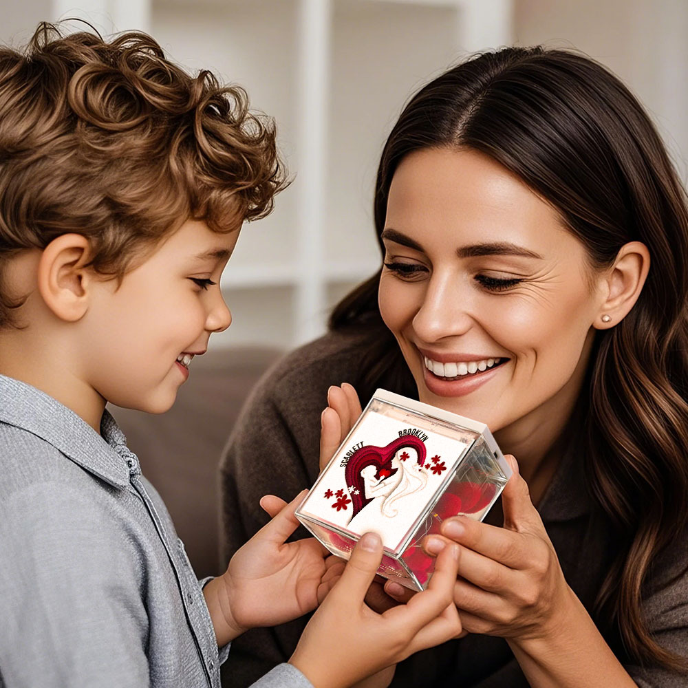 Custom Mini Vinyl Record Player in an Acrylic Box with Custom Name Cover Mother's Day Gift for Mum -