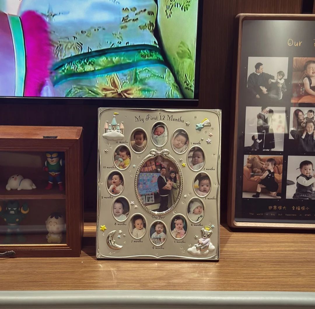 My First 12 Months Custom Photo Frame, 13-Photo Monthly Memory Clock Frame, Personalized Baby Couple Anniversary & Self Growth Keepsake Gift