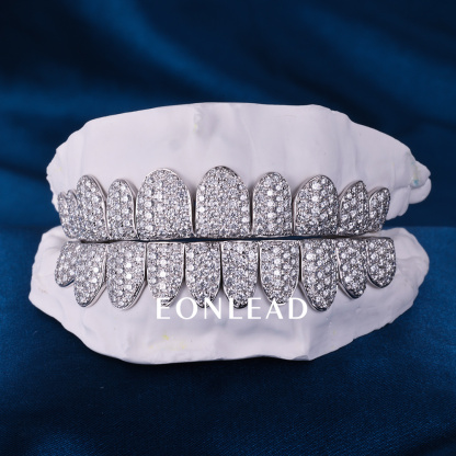 Custom Women Men Top & Bottom 10  S925 Silver White Gold Plated VVS Moissanite Diamond Iced out Teeth Grillz