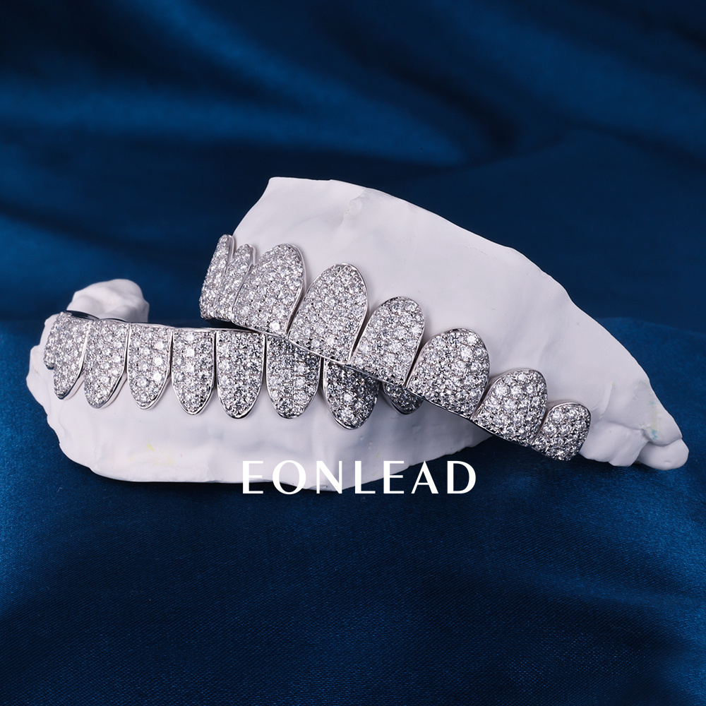 Custom Women Men Top & Bottom 10  S925 Silver White Gold Plated VVS Moissanite Diamond Iced out Teeth Grillz