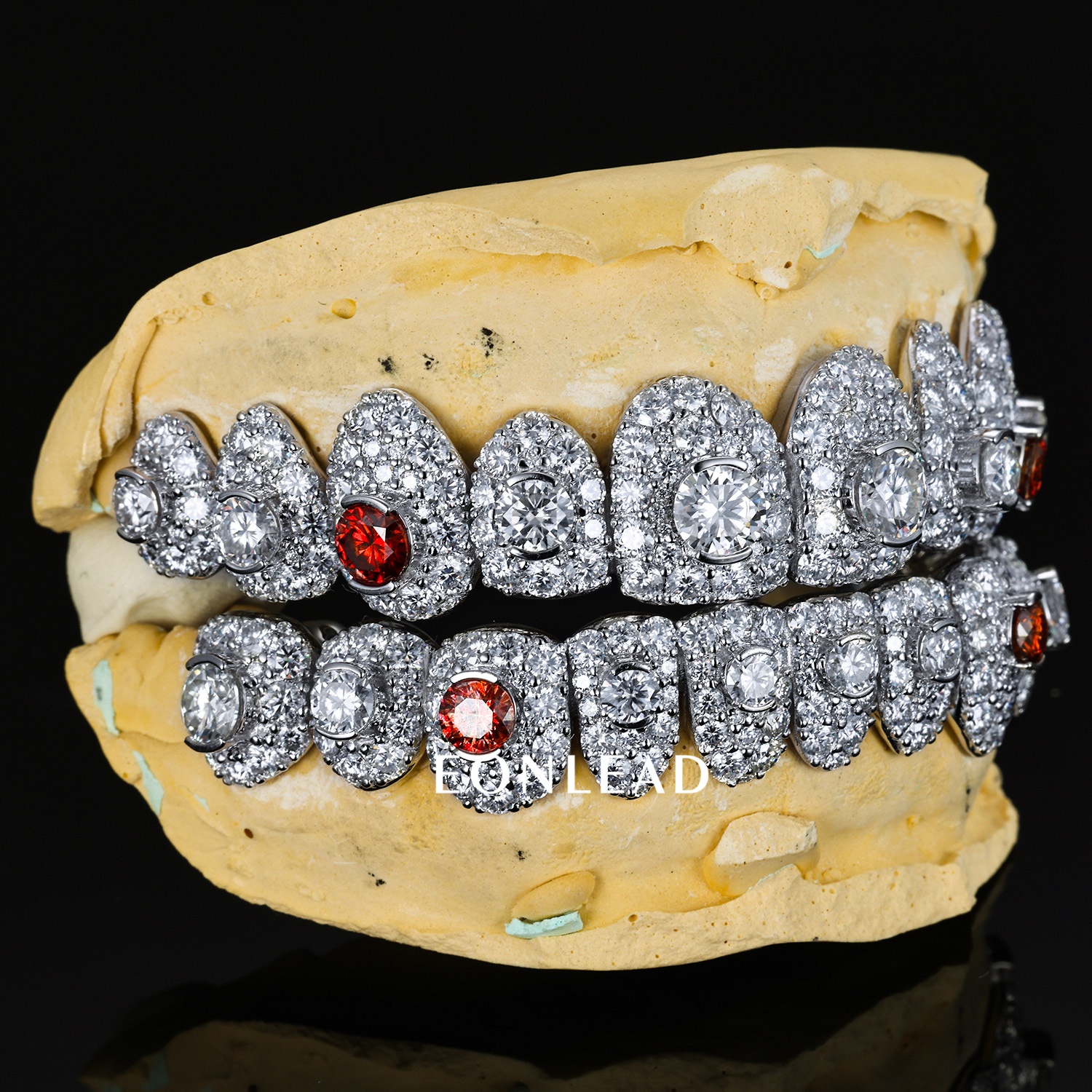 Custom Full Pave D VVS Moissanite Grillz Setting Big Round Diamond & Red Ruby Stones 925 Silver Iced Out Top Bottom Dental Teeth Grills Hip Hop Jewelry