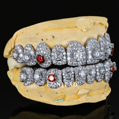 Custom Full Pave D VVS Moissanite Grillz Setting Big Round Diamond & Red Ruby Stones 925 Silver Iced Out Top Bottom Dental Teeth Grills Hip Hop Jewelry