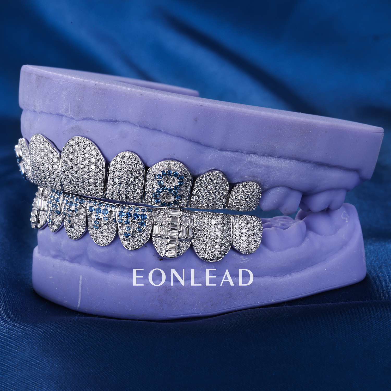 Custom S925 Silver White Gold Plated Top & Bottom 2 - 10 Round cut D VVS Moissanite Diamond Iced Out Blue Flame Teeth Grillz for Men Women