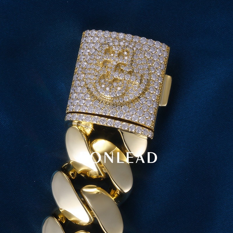 Custom 24mm 6-26inches S925 Silver Yellow Gold Plated D VVS Moissanite Diamond Cuban Chain Bracelet