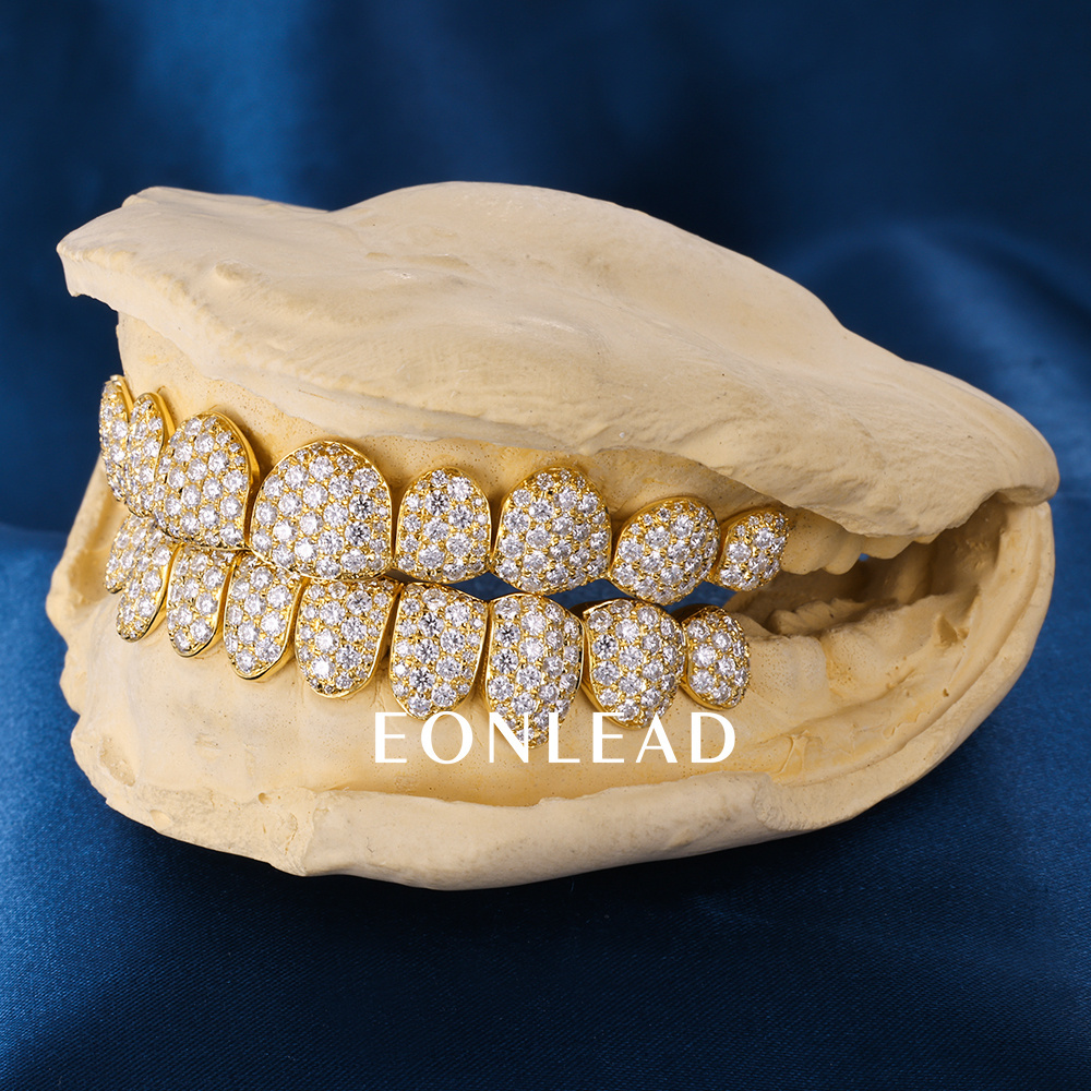 Custom Top & Bottom 10  S925 Silver Yellow Gold Plated VVS Moissanite Diamond Natural Cut Honeycomb Setting Teeth Grillz