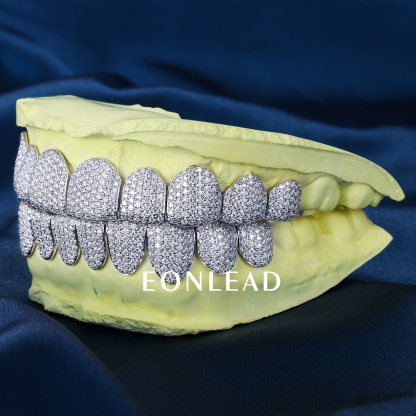Custom S925 Silver White Gold Plated Top & Bottom 6 Flawless Moissanite Diamond Perm cut Honeycomb Setting Teeth Grillz